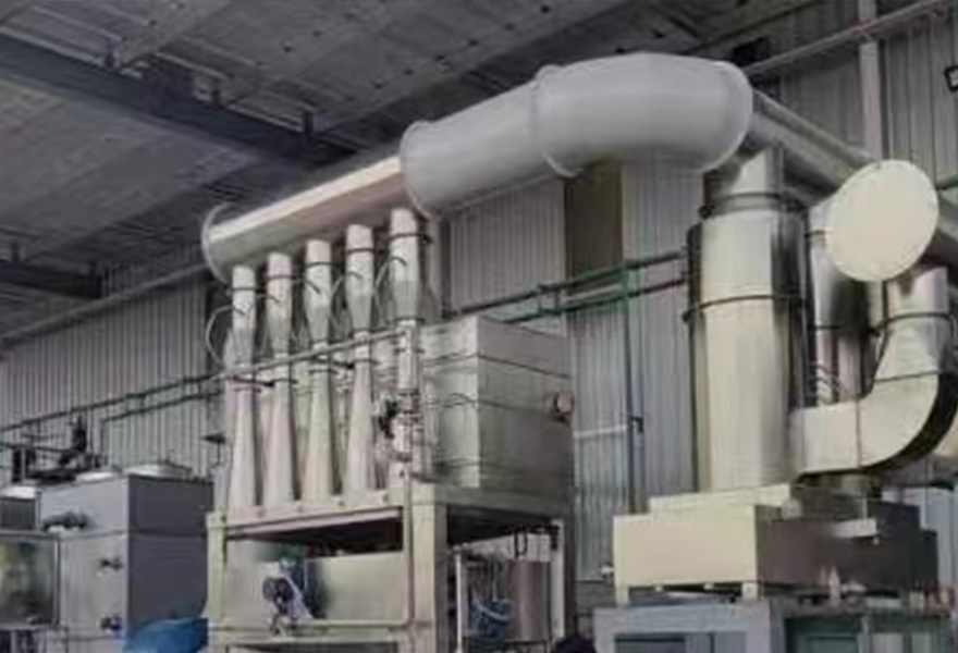 真空爐鈦合金（jīn）除（chú）塵